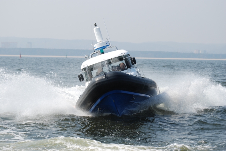 Straż Graniczna pomogła wędkarzom - GospodarkaMorska.pl
