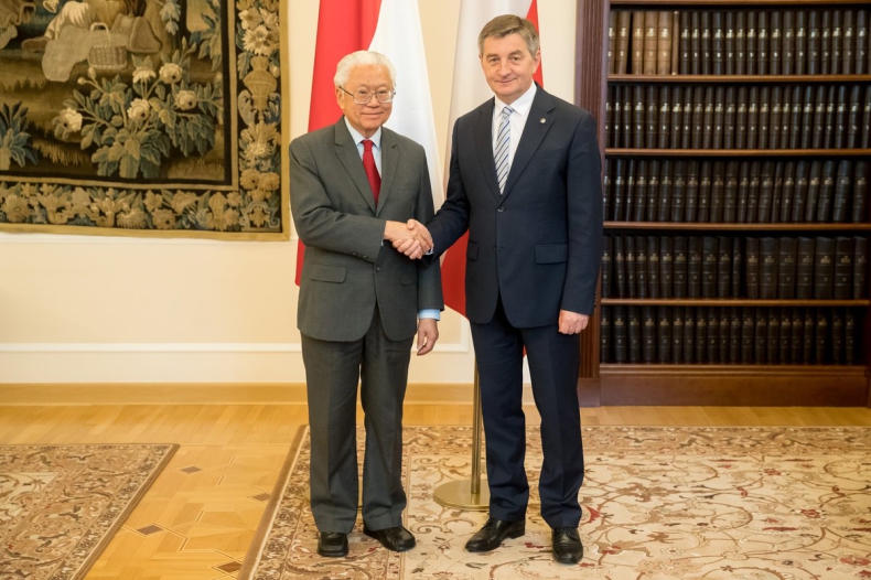 Kuchciński z prezydentem Singapuru m.in. o gospodarce i wymianie handlowej - GospodarkaMorska.pl
