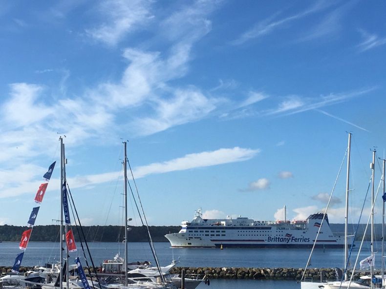 Brittany Ferries zostaje w Portsmouth na kolejne 10 lat - GospodarkaMorska.pl