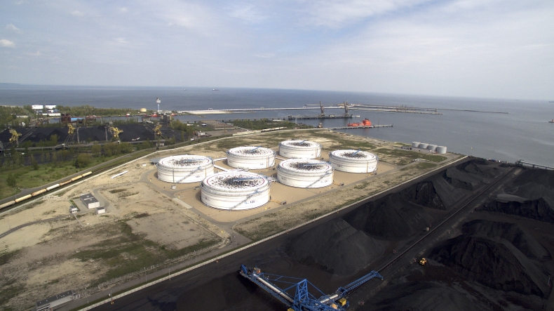 PERN ma plan inwestycji w transport i magazynowanie ropy - GospodarkaMorska.pl