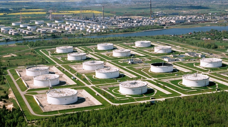 PERN planuje loty patrolowe śmigłowcem, by monitorować stan rurociągów - GospodarkaMorska.pl