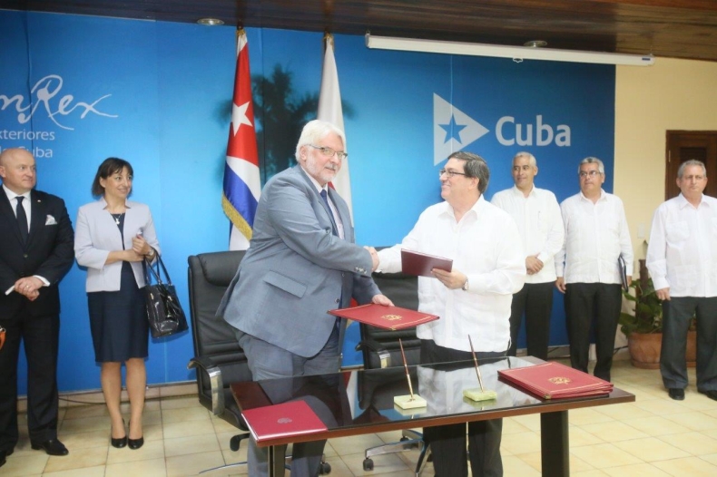 Parafowano umowę o transporcie morskim z Kubą - GospodarkaMorska.pl