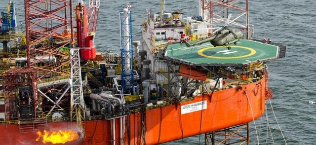 Szkolenie lotnicze nad morzem 1 dywizjonu lotniczego - GospodarkaMorska.pl