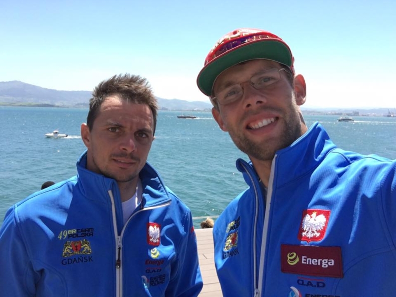 PŚ w żeglarstwie: Przybytek z Kołodzińskim na podium w klasie 49er - GospodarkaMorska.pl