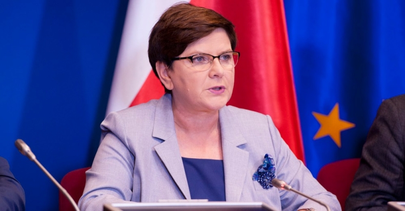 Premier: wierzę, że wykorzystamy ogromny potencjał Stoczni Szczecińskiej - GospodarkaMorska.pl