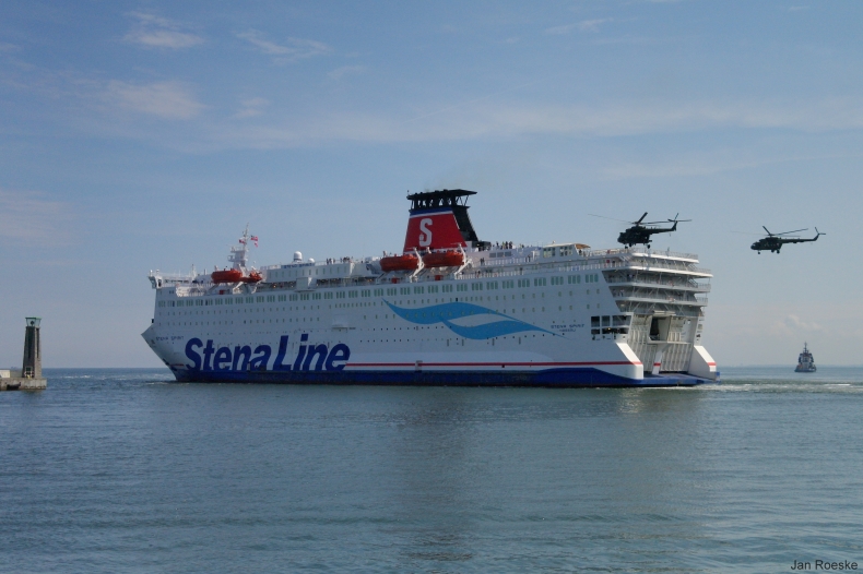Pożar na promie Stena Spirit. Ewakuowano pasażerów (foto) - GospodarkaMorska.pl