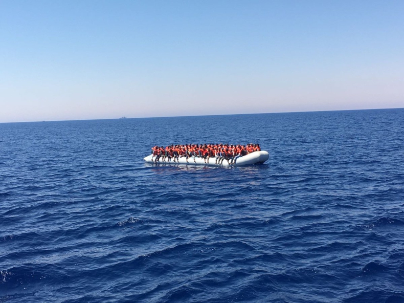 Ponad 5 tys. migrantów uratowanych u wybrzeży Libii - GospodarkaMorska.pl