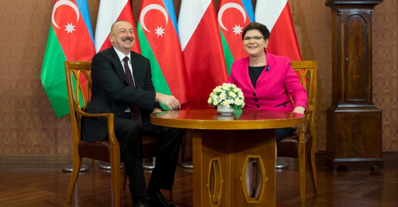 Premier Beata Szydło spotkała się z prezydentem Azerbejdżanu - GospodarkaMorska.pl
