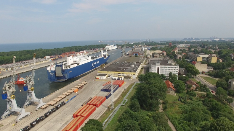 Port Gdański Eksploatacja na dobrej drodze rozwoju (foto,wideo) - GospodarkaMorska.pl