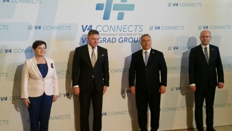 Węgry: Premier Szydło rozpoczęła wizytę w Budapeszcie - GospodarkaMorska.pl