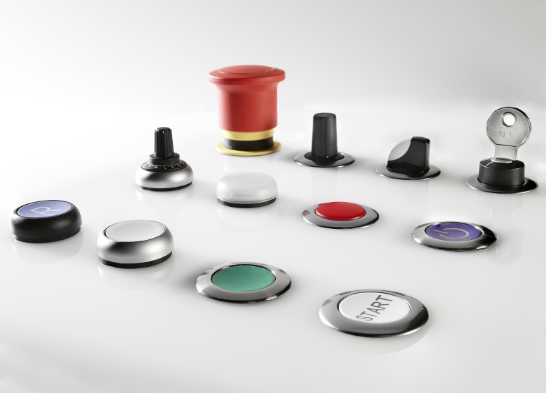 Produkty RMQ Flat Design firmy Eaton umożliwiają realizację nowoczesnych koncepcji sterowania w bardzo kompaktowych przestrzeniach - GospodarkaMorska.pl