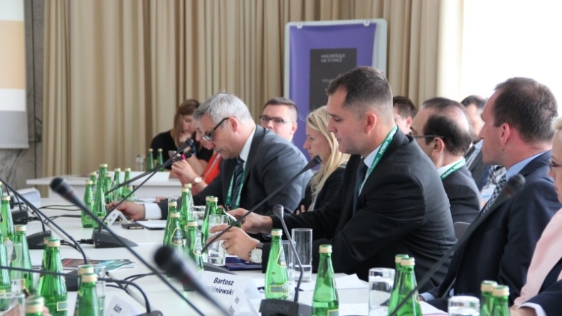 MIB: projekty infrastrukturalne trzonem inicjatywy Trójmorza - GospodarkaMorska.pl