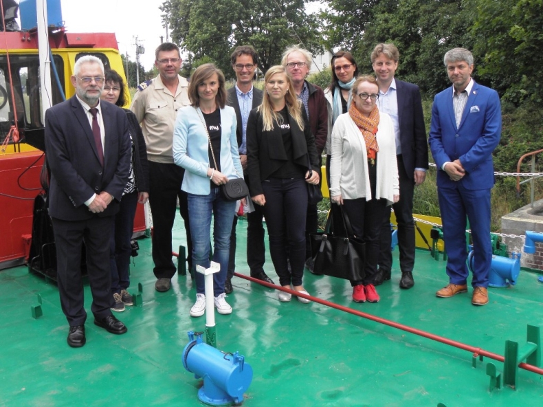 Zagraniczni goście na lodołamaczach w Regionalnym Zarządzie Gospodarki Wodnej w Gdańsku - GospodarkaMorska.pl
