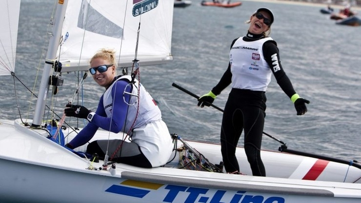 MŚ w żeglarstwie klasy 470 - Skrzypulec z Mrózek Gliszczynską liderkami - GospodarkaMorska.pl