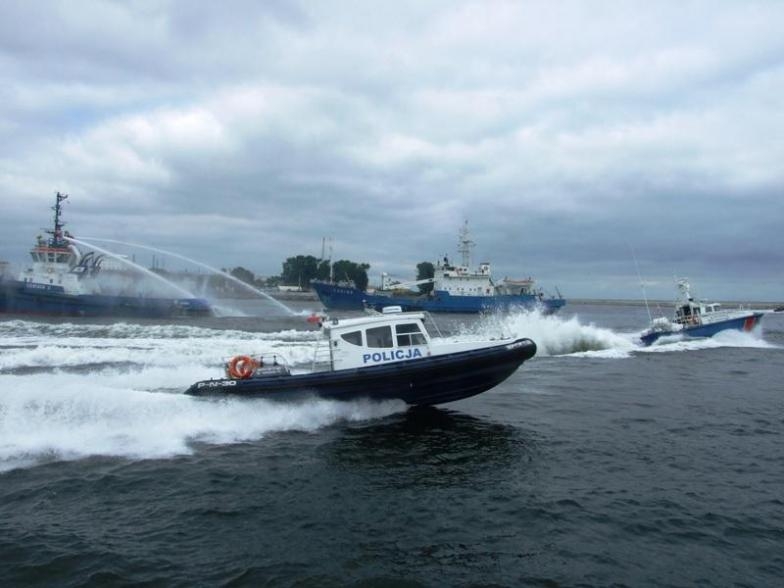 To mogło skończyć się tragedią. Akcja ratownicza na Zatoce Puckiej - GospodarkaMorska.pl