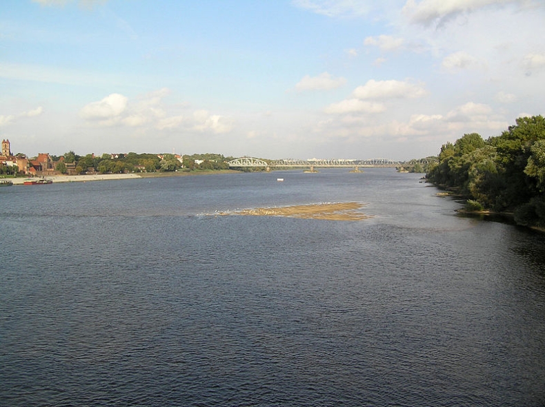 MŚ: oszczędź rzece swoich śmieci – dbaj o czystość środowiska wodnego - GospodarkaMorska.pl