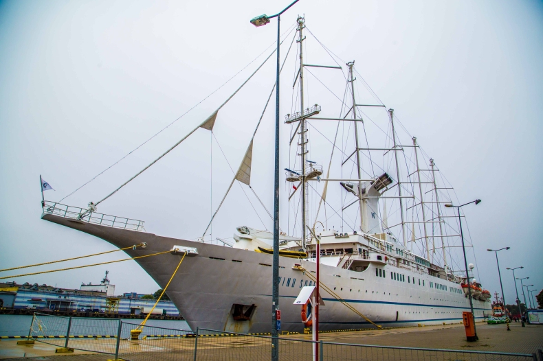 Piątek pod znakiem wycieczkowców w gdańskim porcie (foto) - GospodarkaMorska.pl