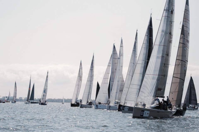 Żeglarskie mistrzostwa Europy ORC. W gdańskiej marinie już można oglądać jachty - GospodarkaMorska.pl