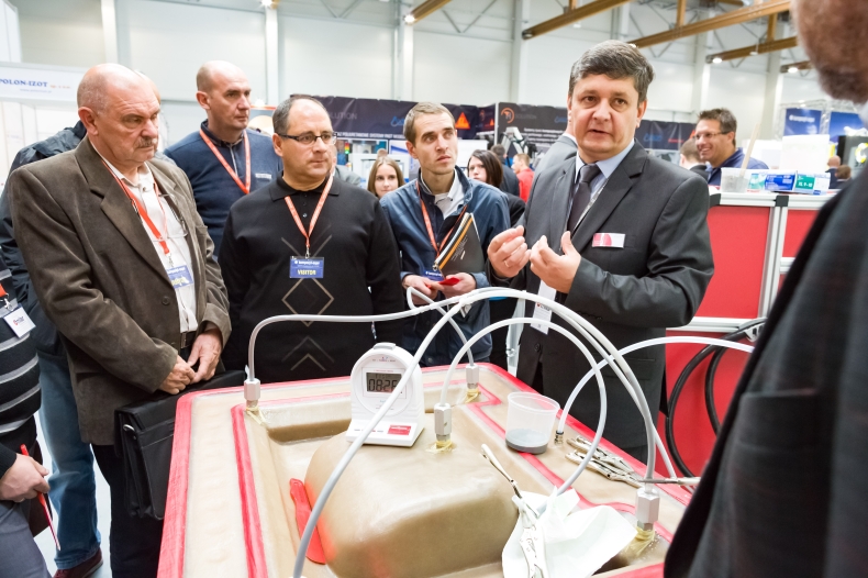 Przemysł zasypany najlepszymi rozwiązaniami podczas 9. targów SyMas - GospodarkaMorska.pl