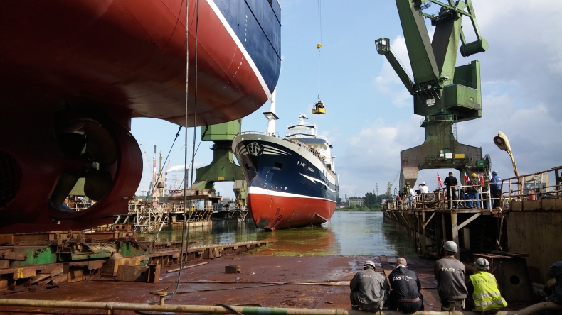 W SR Nauta zwodowano dwa statki (foto, wideo) - GospodarkaMorska.pl