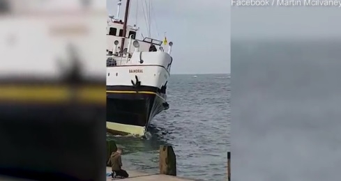 700-tonowy statek pasażerski wpłynął wprost w nabrzeże (wideo) - GospodarkaMorska.pl