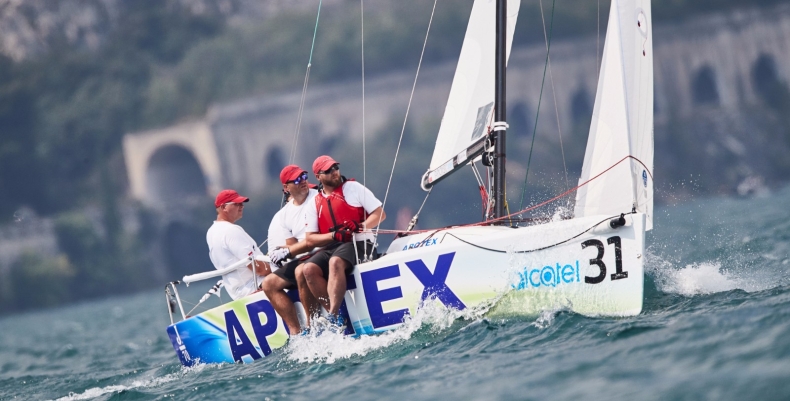 Załoga Pawła Tarnowskiego powalczy o mistrzostwo w Delphia24 - GospodarkaMorska.pl