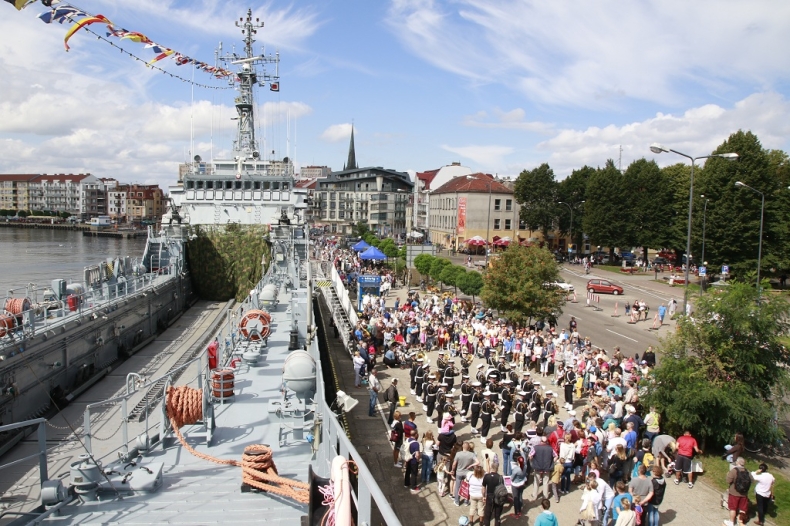 Święto Wojska Polskiego w Świnoujściu - GospodarkaMorska.pl