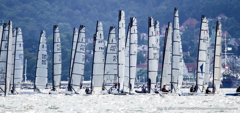 Polacy na prowadzeniu po pierwszym dniu Otwartych Mistrzostw Polski - GospodarkaMorska.pl