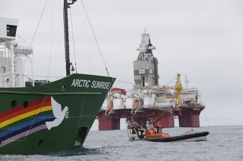 Norwegia: Zatrzymano statek organizacji Greenpeace z 35 aktywistami - GospodarkaMorska.pl