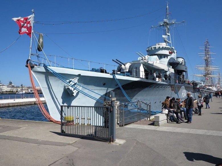 Vistal i Spójnia łączą siły. Zaprezentują się na ORP Błyskawica - GospodarkaMorska.pl