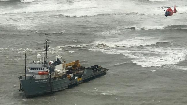 Gubernator Teksasu: Oczekujemy dalszych obfitych opadów deszczu - GospodarkaMorska.pl