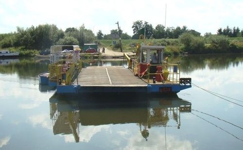 Prom Drogowiec we wrześniu wznowi kursy na Wiśle - GospodarkaMorska.pl