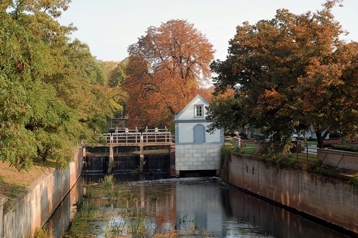 MŚ chce zachęcić prywatny kapitał do budowy małej energetyki wodnej - GospodarkaMorska.pl