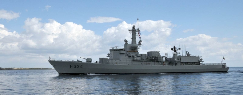 Cztery okręty NATO wpłynęły do Gdyni - GospodarkaMorska.pl