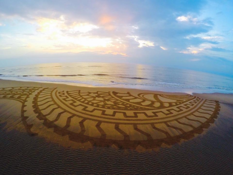 Niesamowite rysunki na holenderskich plażach (foto, wideo) - GospodarkaMorska.pl