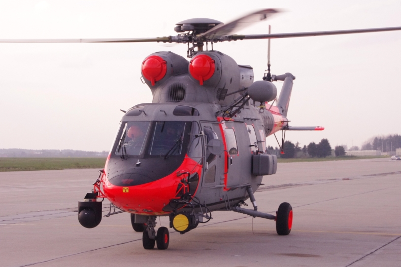 MON: trzy firmy zainteresowane złożeniem ofert na śmigłowce dla wojsk specjalnych - GospodarkaMorska.pl
