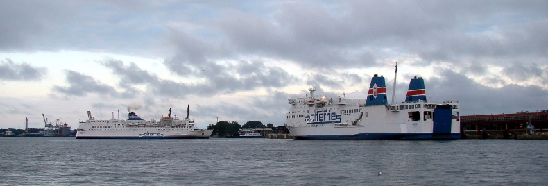 Sztorm na Bałtyku zatrzymał w portach promy Polferries i Unity Line - GospodarkaMorska.pl