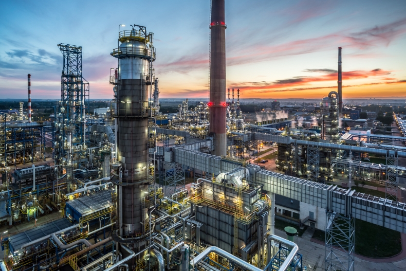 Stabilizacja i bezpieczny rozwój – nowy raport roczny LOTOS - GospodarkaMorska.pl