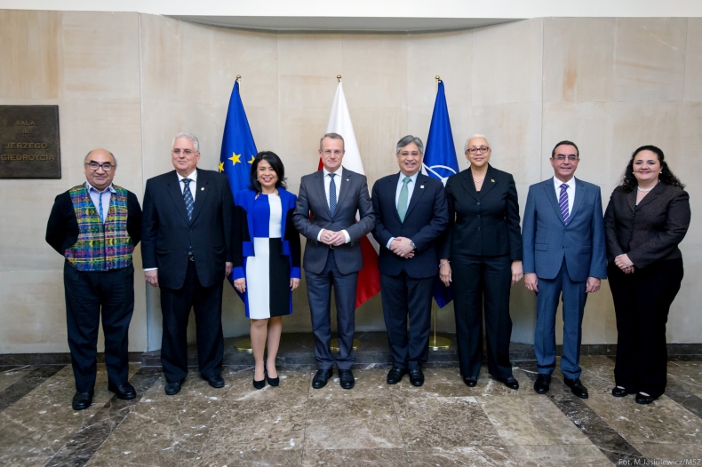 Spotkanie z szefami misji dyplomatycznych państw Ameryki Środkowej i Wysp Karaibskich - GospodarkaMorska.pl