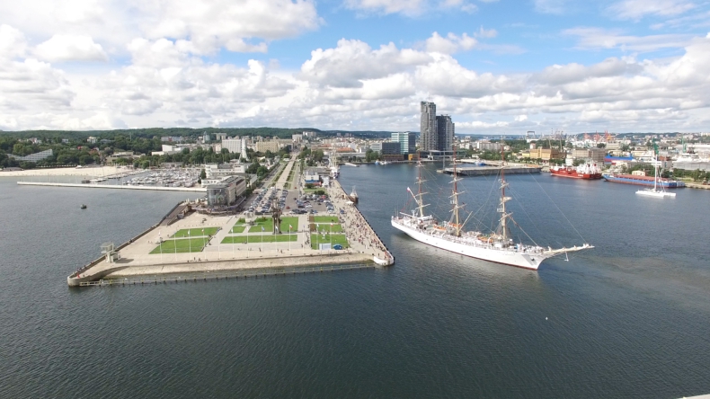 W przyszłym roku małe wycieczkowce zacumują przy Nabrzeżu Pomorskim w Gdyni (wideo) - GospodarkaMorska.pl