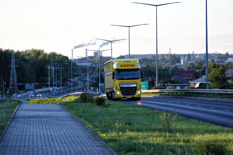 Podstawowa wersja elektronicznego rejestru przedsiębiorców transportu drogowego gotowa - GospodarkaMorska.pl