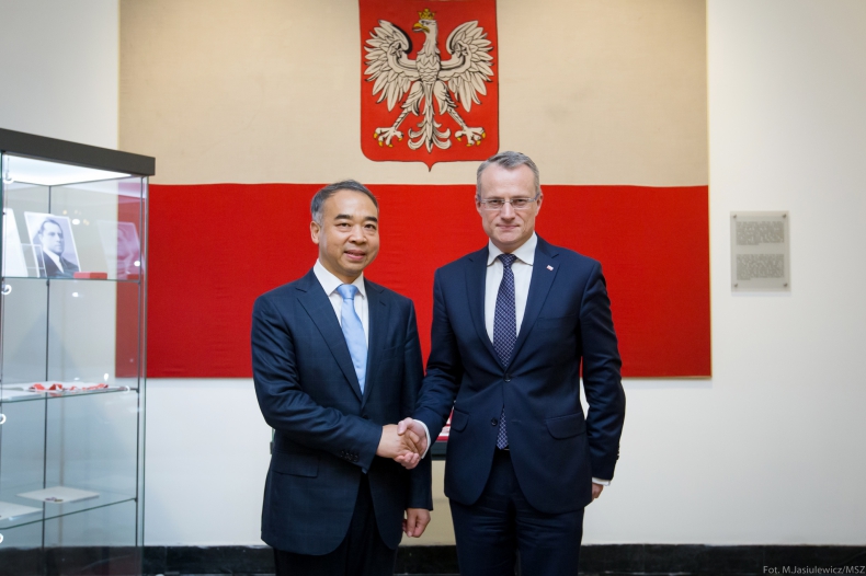 Wiceminister Marek Magierowski przyjął chińską delegację z Chengdu - GospodarkaMorska.pl