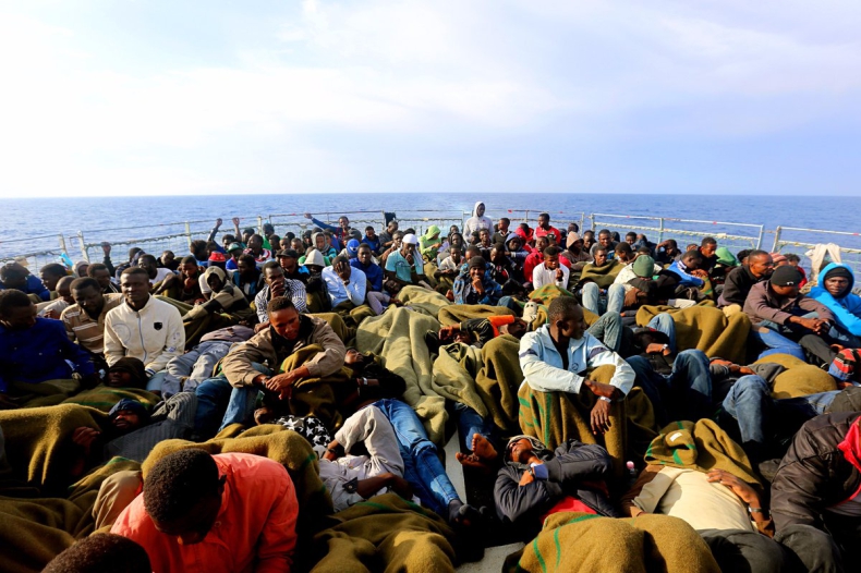 Turcja: Na Morzu Czarnym zatonął statek przewożący migrantów - GospodarkaMorska.pl