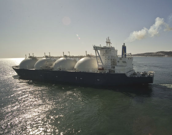 Chiny: Ministerstwo handlu ogranicza handel z Koreą Północną - GospodarkaMorska.pl