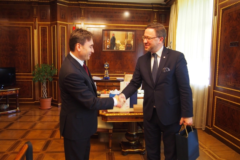 Polsko-armeńskie konsultacje polityczne - GospodarkaMorska.pl