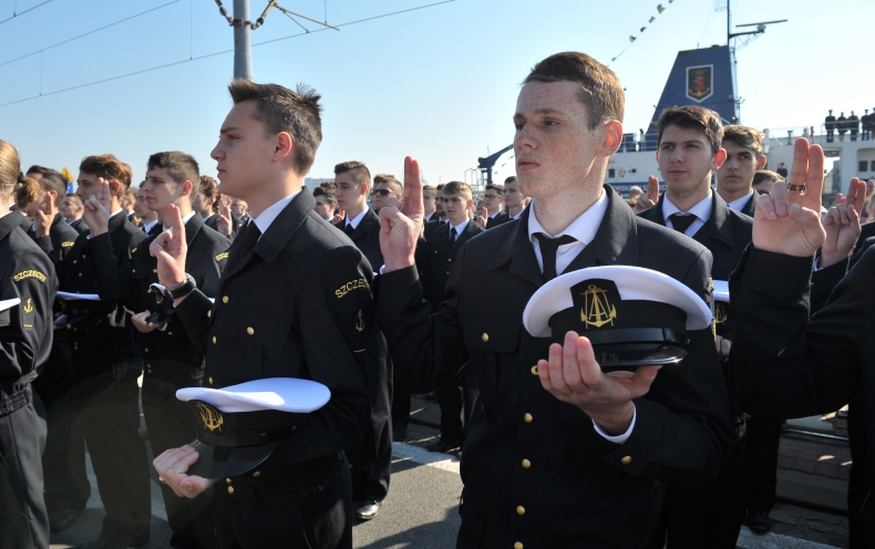 Akademia Morska w Szczecinie rozpoczęła kolejny rok akademicki – inauguracja 2017/2018 - GospodarkaMorska.pl