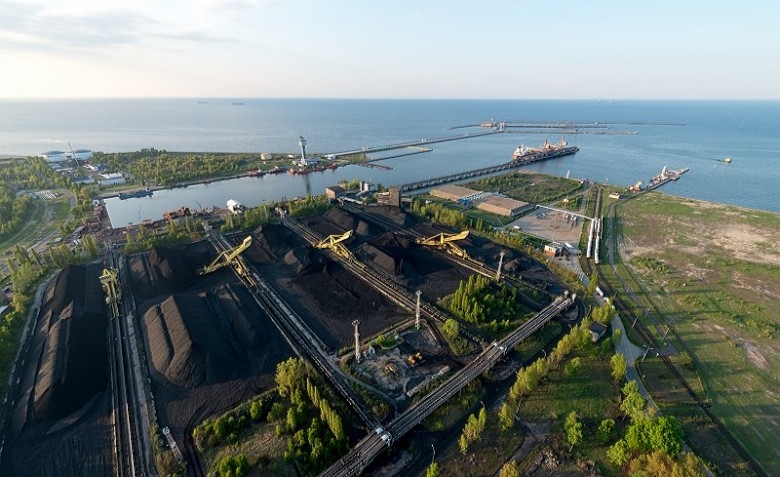 Fitch podwyższył szacunek dynamiki PKB Polski na 2017 r. do 4 proc. z 3,3 proc. - GospodarkaMorska.pl