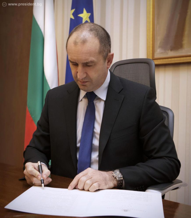 Prezydent Bułgarii w czwartek w Warszawie; rozmowy m.in. o NATO i UE - GospodarkaMorska.pl