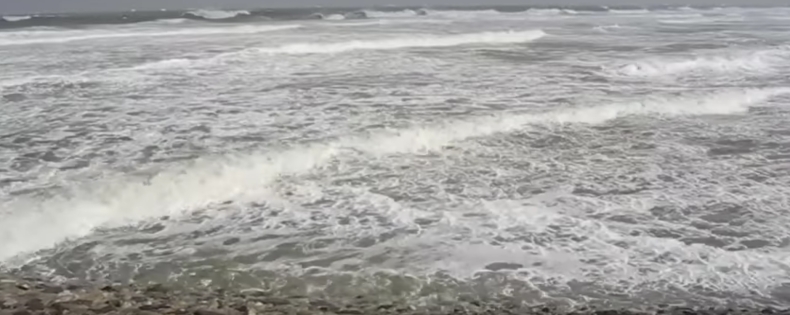 Niemcy: Sztorm Xavier paraliżuje komunikację kolejową na północy kraju (wideo) - GospodarkaMorska.pl