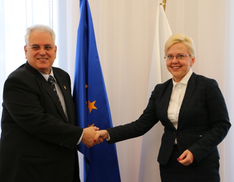 Ambasador Republiki Panamy z wizytą w resorcie gospodarki morskiej - GospodarkaMorska.pl